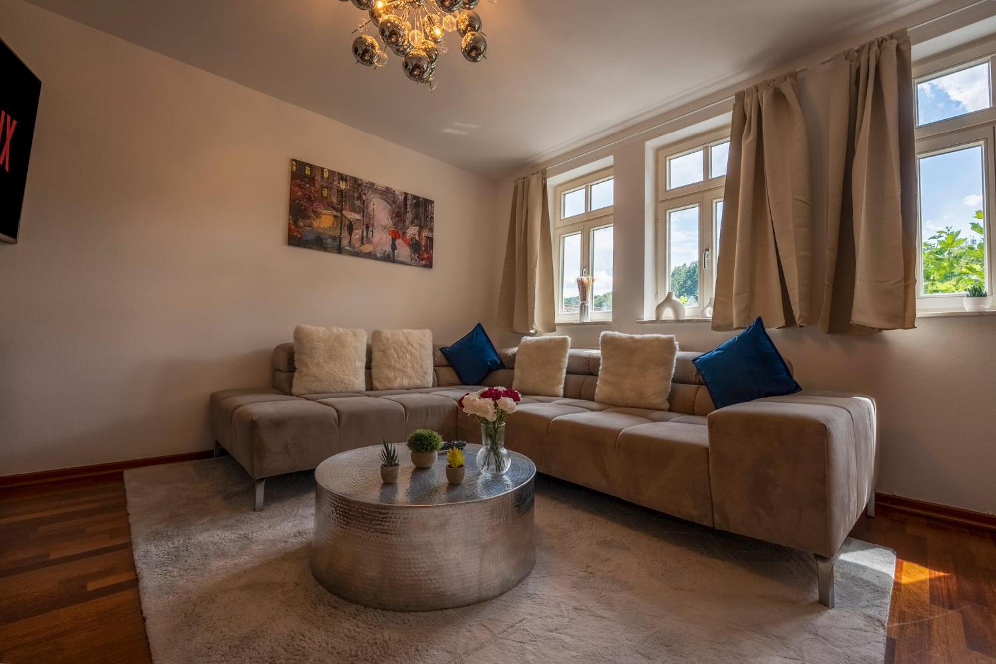 Schlossberg Residences - Markplatz City-Apartment ヴァインハイム エクステリア 写真