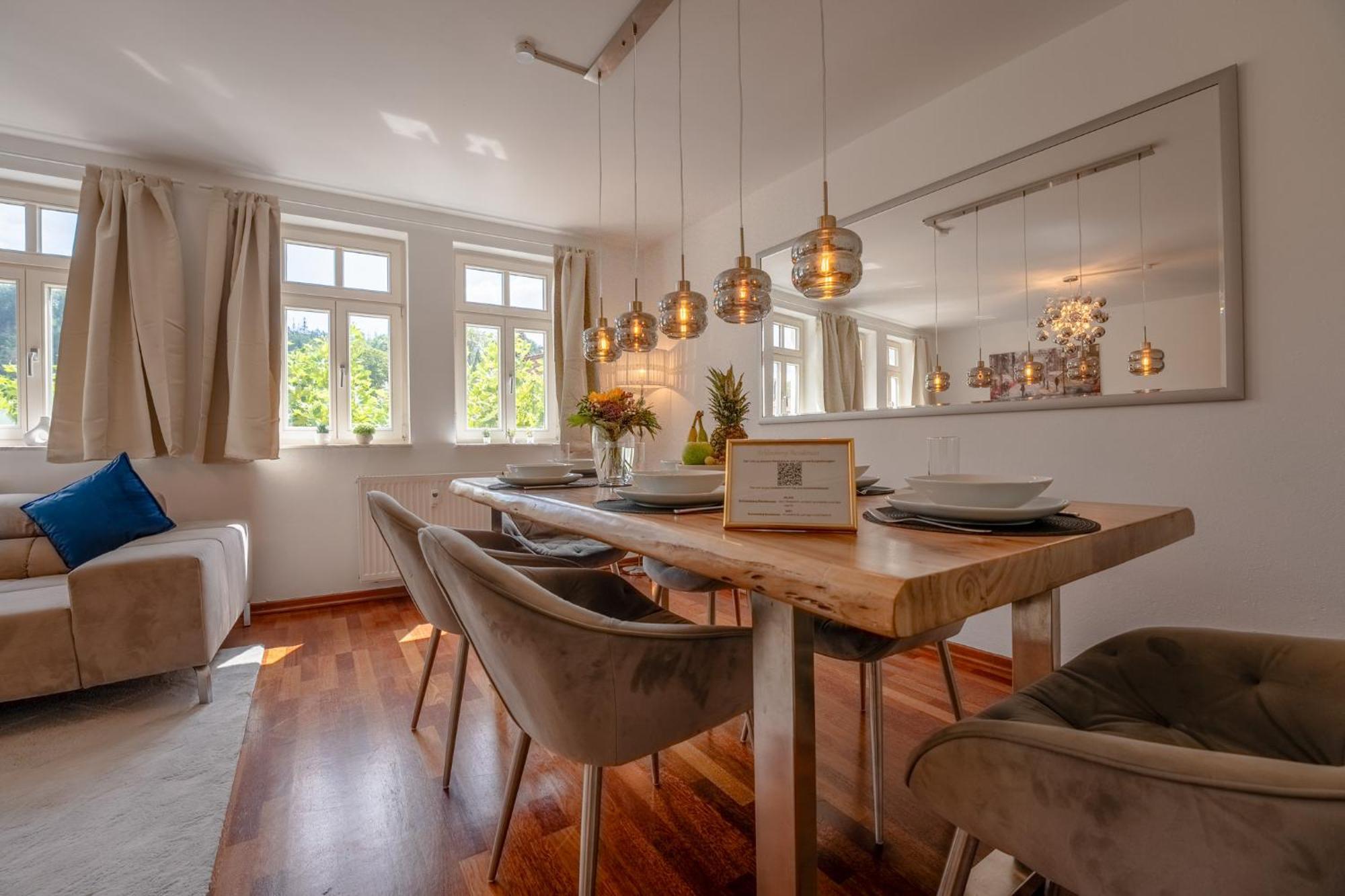 Schlossberg Residences - Markplatz City-Apartment ヴァインハイム エクステリア 写真