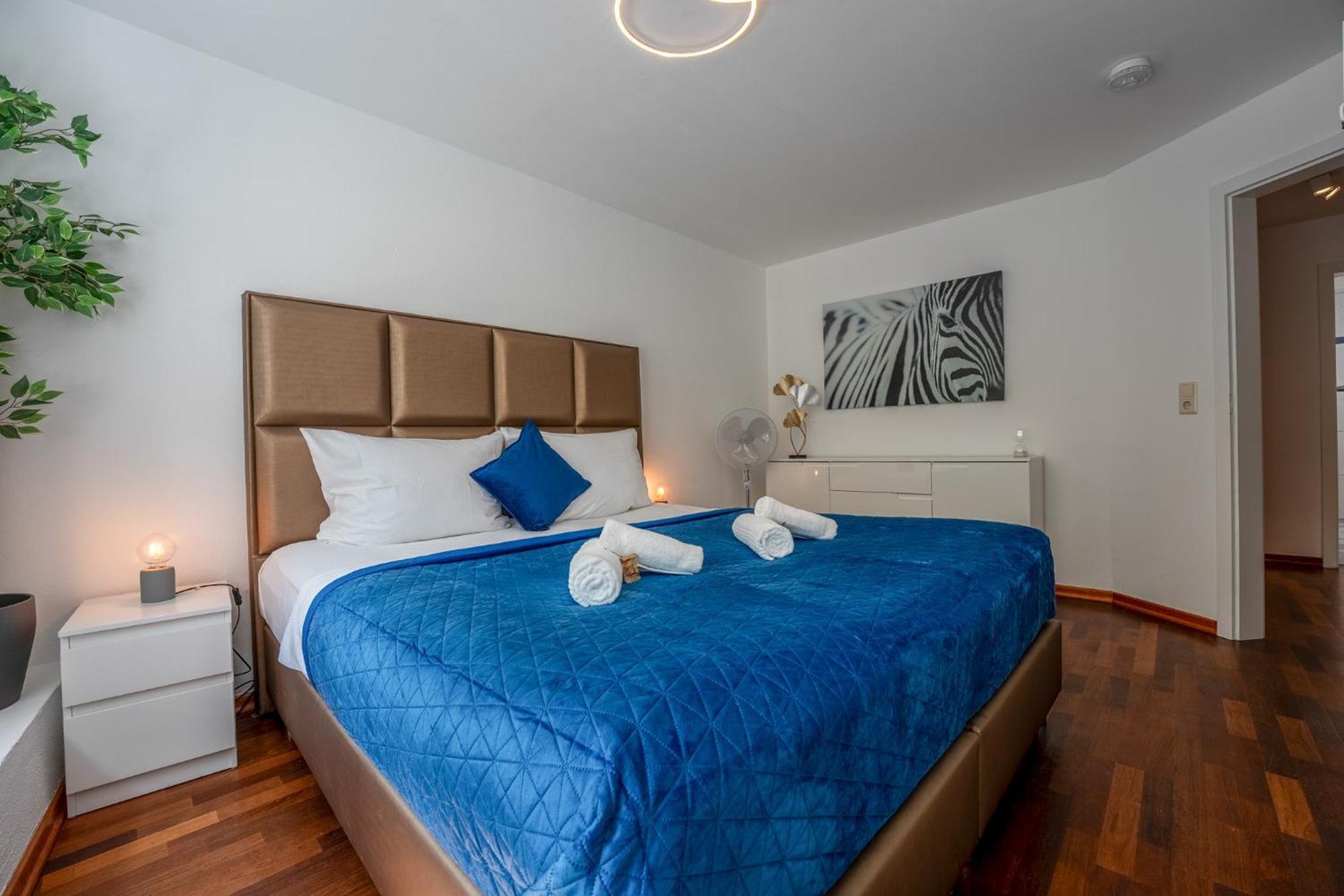 Schlossberg Residences - Markplatz City-Apartment ヴァインハイム エクステリア 写真